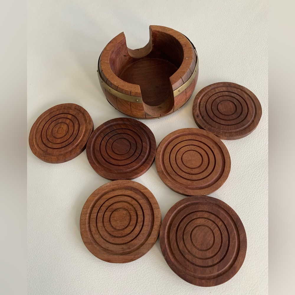 Vintage Wooden & Brass ‘Barrel’ Coaster Set with Holder. 3” coaster 4.5” holder.